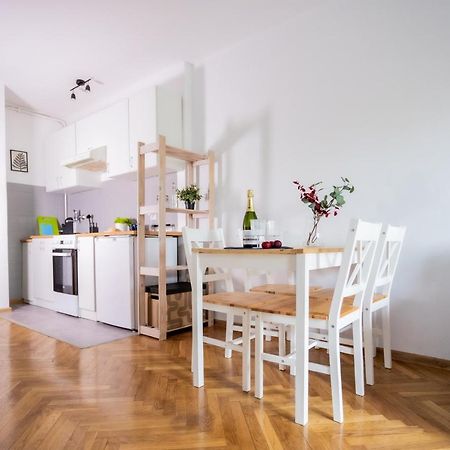 Superapart Plac Dabrowskiego 12 Varsóvia Exterior foto